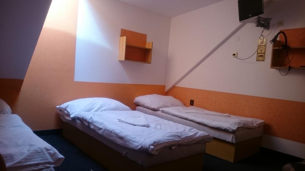 Pension Harcovna Frýdlant nad Ostravicí Exteriör bild
